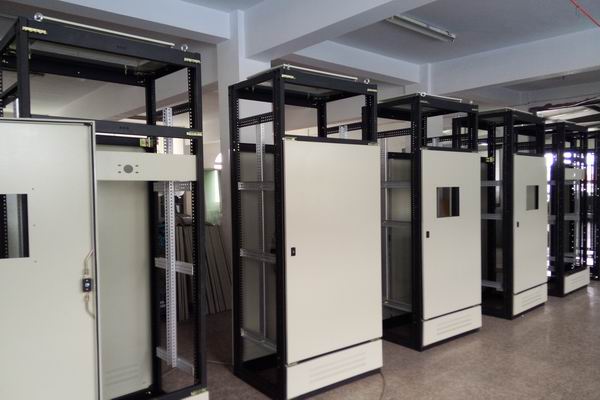 乐安控制箱-3683谈谈控制箱的维护和保养事